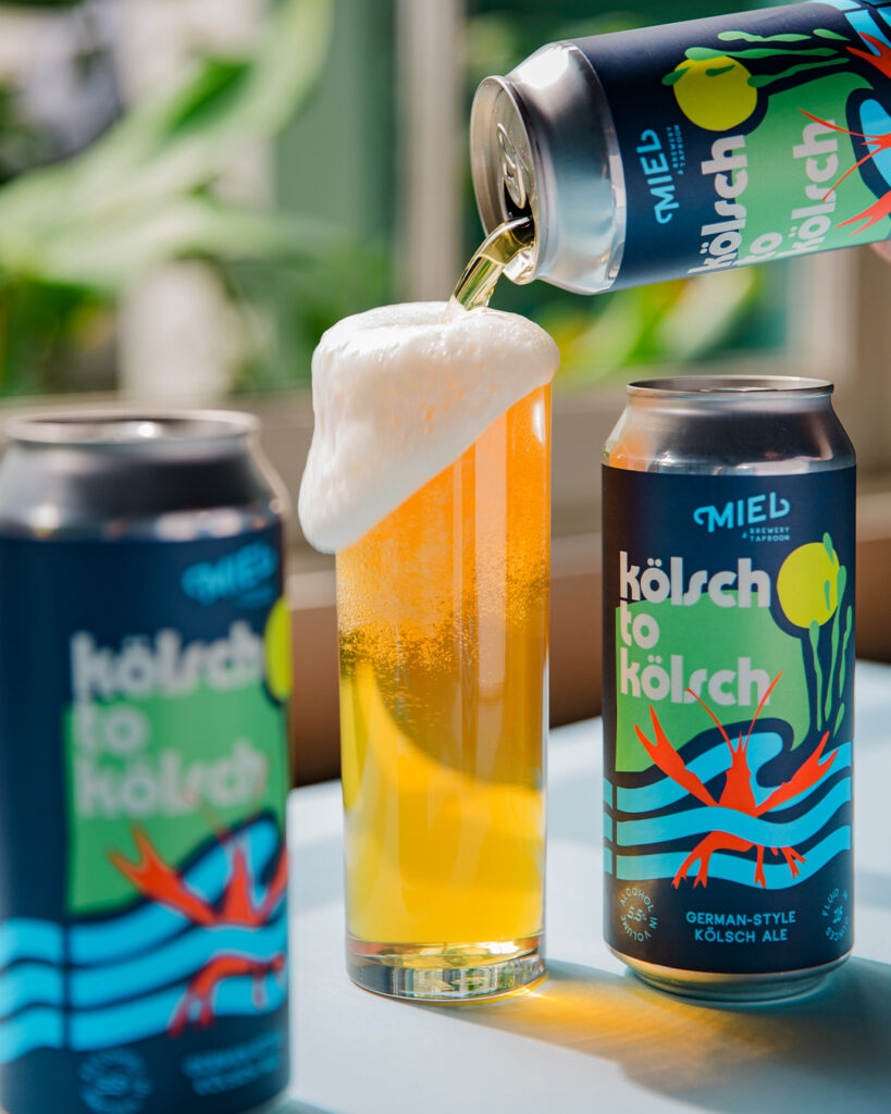 Kolsch poured into kolsch glass