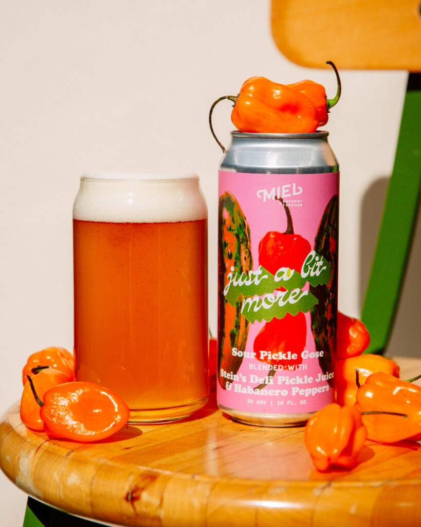 Can of Just a bit more habanero pickle Miel beer